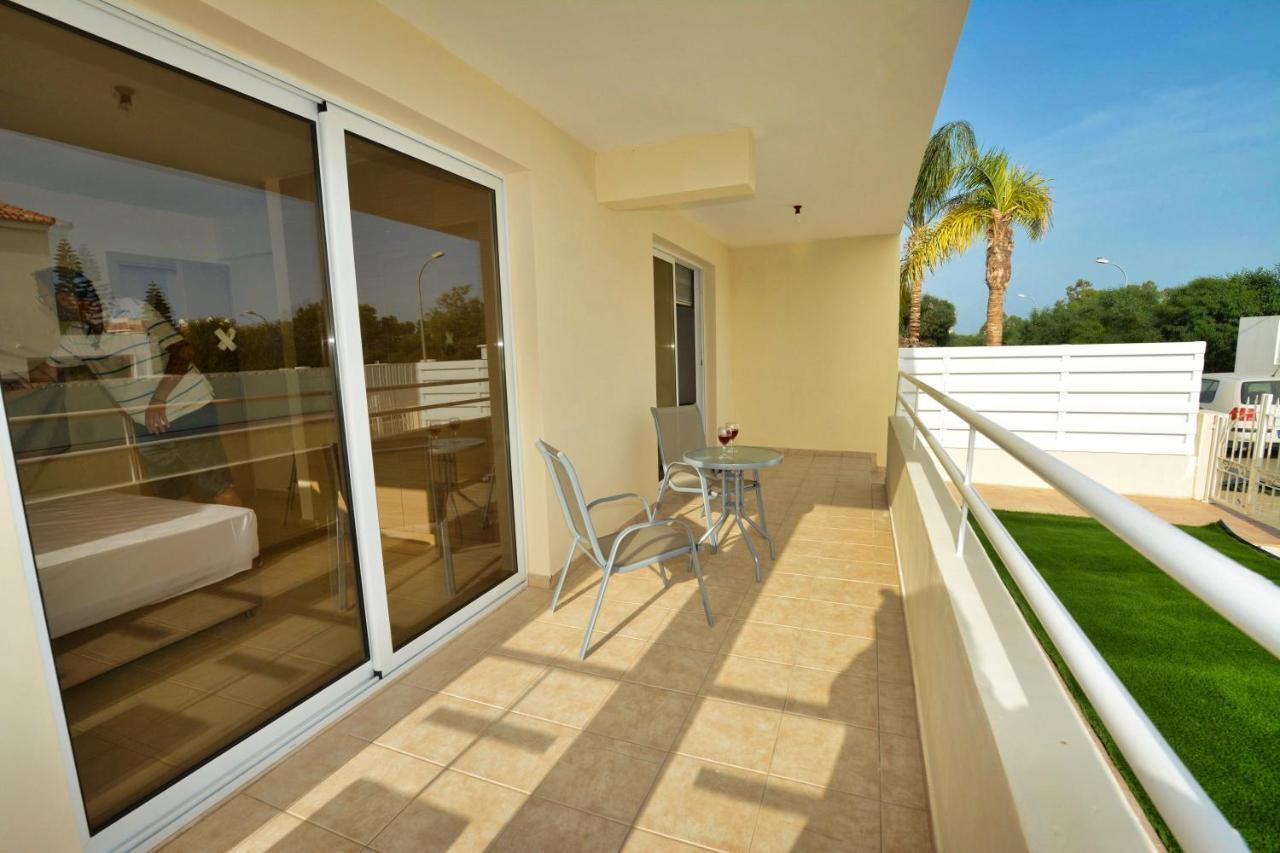 Nissi Martha Apartment Ayia Napa Exterior photo